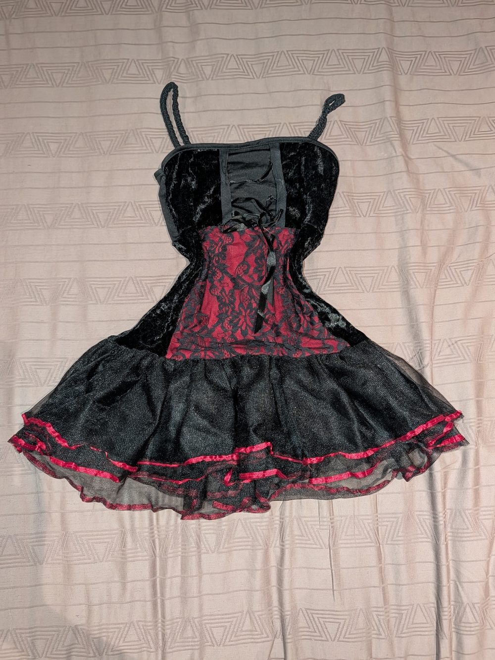 Spirit Halloween - Girls Vampire Dress Costume